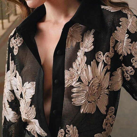 Tops - Black Women's Romantic Elegant Floral Embroidery Semi-Sheer Casual Blouse